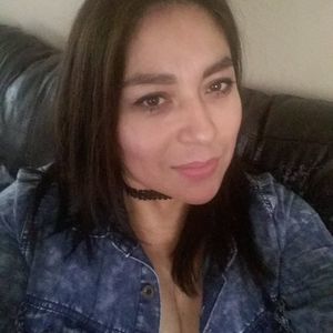 Meet your Posher, Isabel